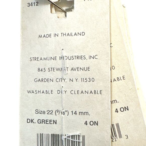 Lot of 24 green moon glow sew thru buttons 6 cards NOS 9/16th “ plastic - Picture 4 of 4